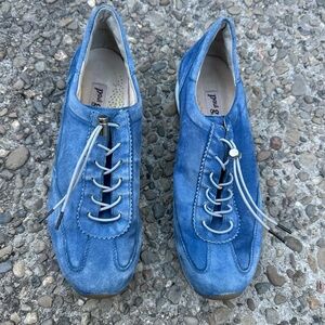 Vintage Paul Green Blue Suede Casual Shoes